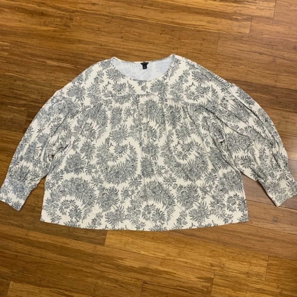 Ann‎ Taylor Top womens XXL Cream Black Floral Blouse Balloon Sleeve Elegant Work
